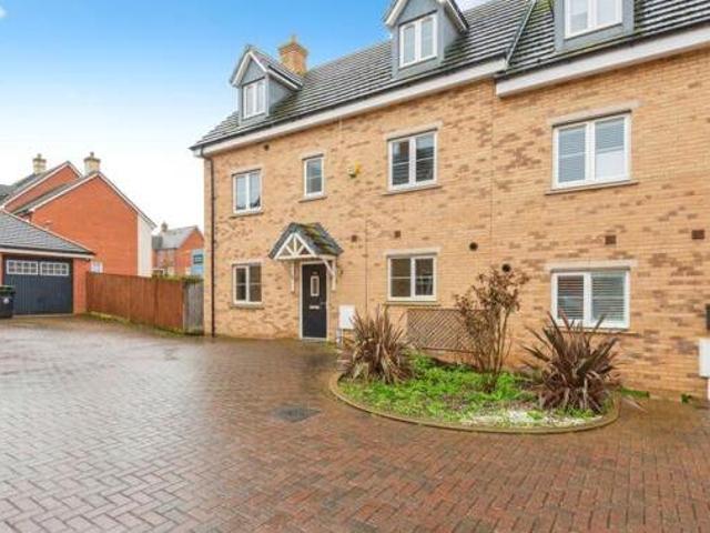 House for sale in Bedford