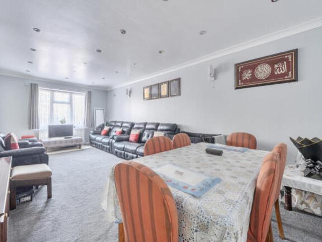 Farm for sale in Slough