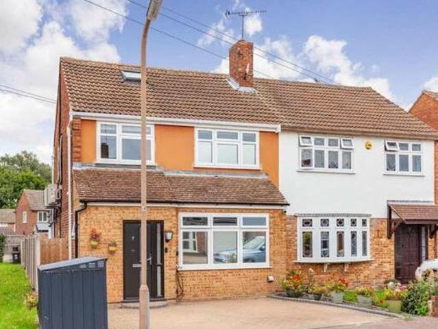 House for sale in Hutton, Navestock Side