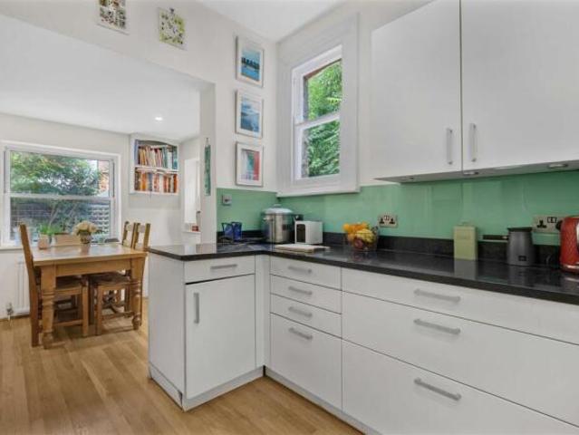 Farm for sale in Cat Hill