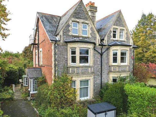 House for sale in Reading