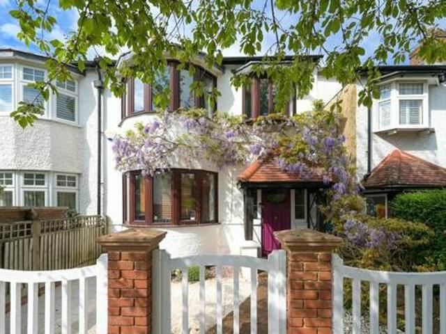 House for sale in Lyons, Greater London