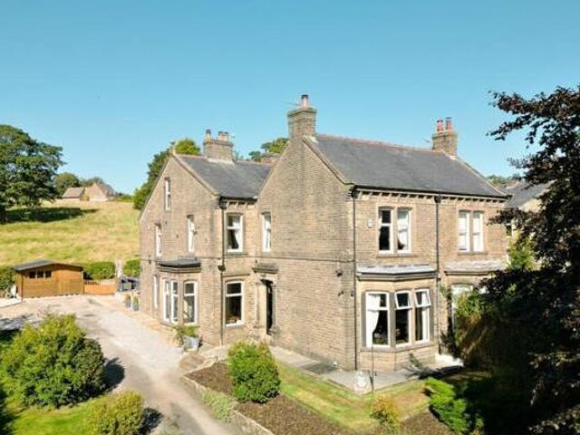 House for sale in Winewall, Higherford