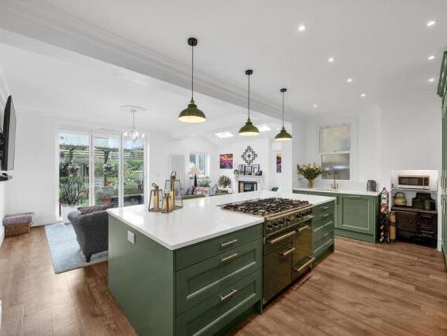 Farm for sale in Beckenham, Greater London