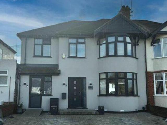 House for sale in Northampton, Northamptonshire