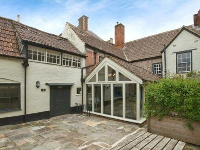 House for sale in Devizes, Wiltshire