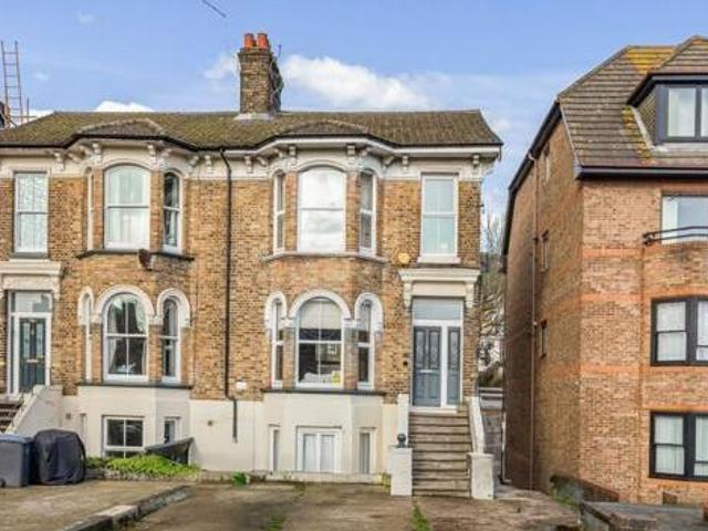 House for sale in Clarendon, Ash