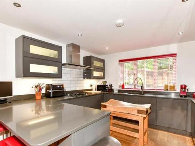 House for sale in Buckland, Ash