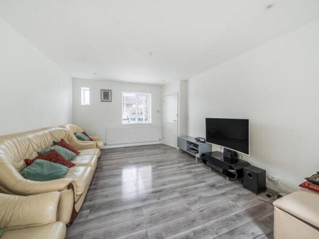 Farm for sale in Drakes Drive Mobile Home Park, St Albans