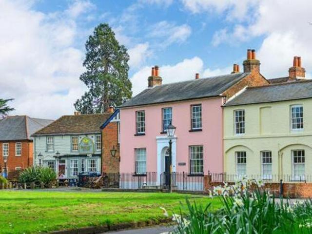 House for sale in Surrey