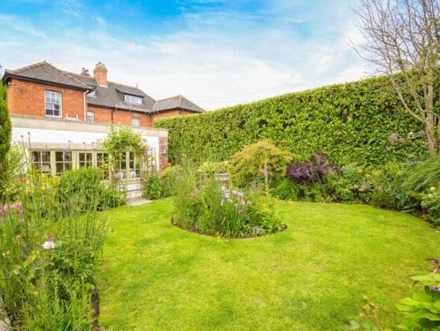 Farm for sale in Llanishen, Wales