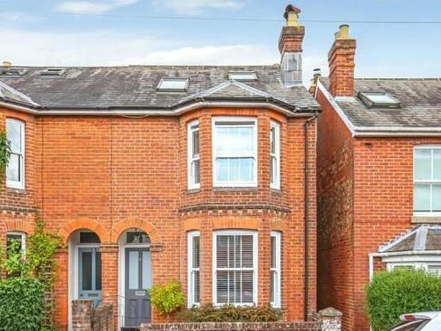 House for sale in Fulflood, Hampshire