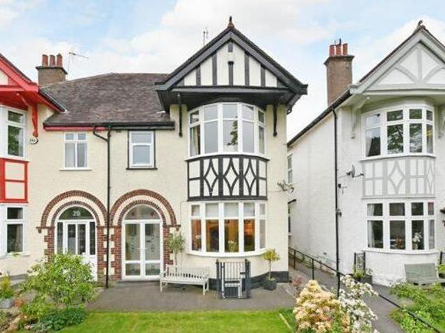 House for sale in Stumperlowe, Fulwood