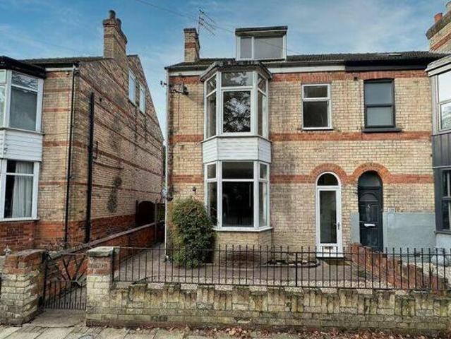 House for sale in Morton, West Lindsey