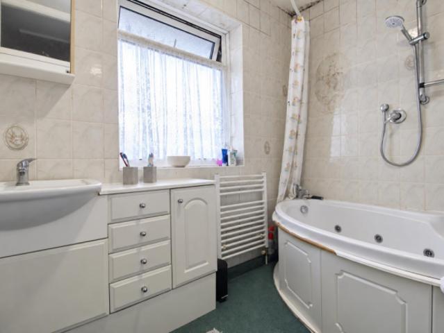 Farm for sale in Palm Bay, Thanet
