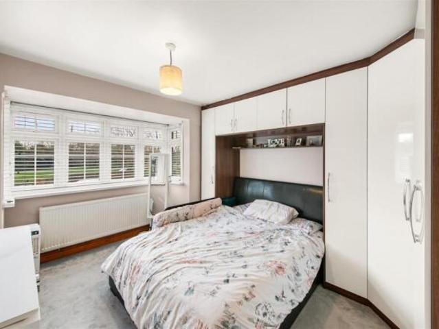 Farm for sale in London Borough of Hillingdon, Greater London