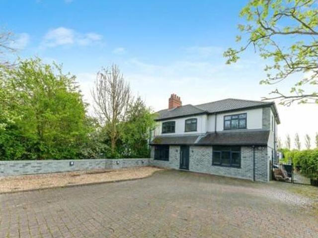 House for sale in Grimsby, North East Lincolnshire