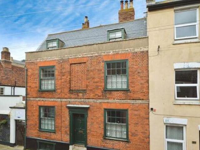 House for sale in Dale Hill, Essex