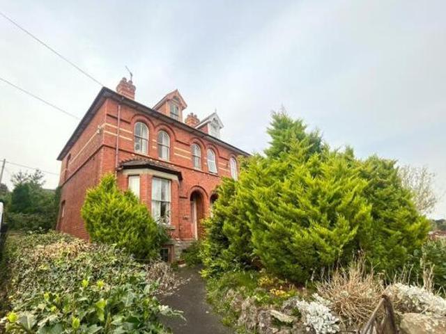 House for sale in Floodgates
