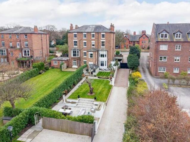 Farm for sale in Hough Green, Two Mills