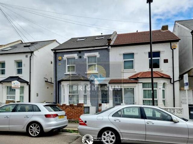 House for sale in Hounslow, Greater London