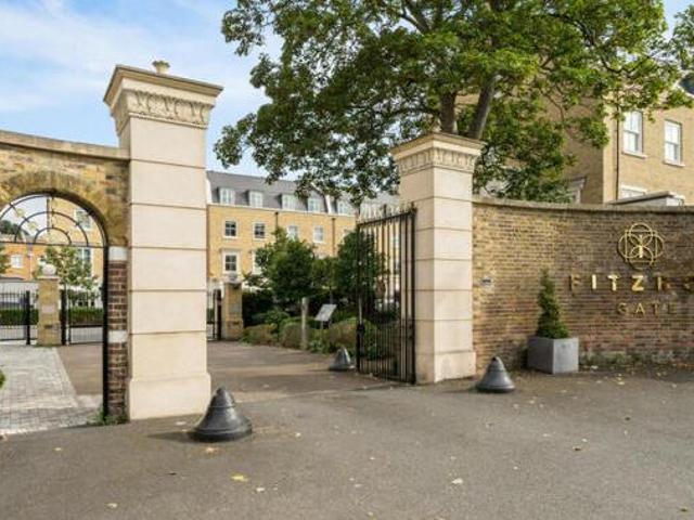 House for sale in Isleworth, Greater London