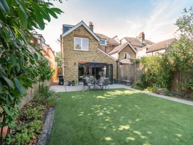 Farm for sale in Wimbledon, Greater London