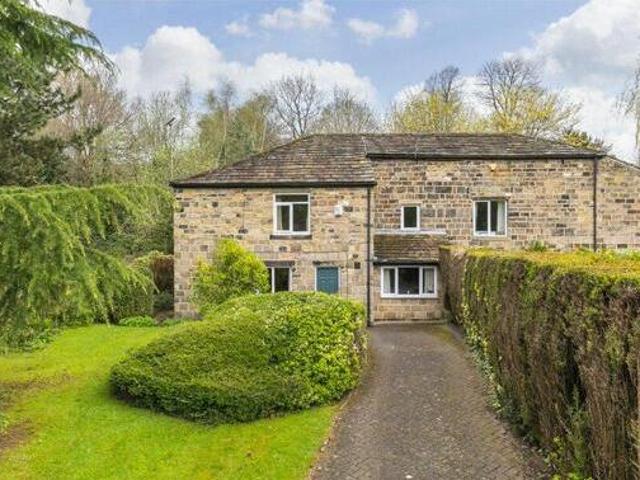 House for sale in Meanwood, West Yorkshire