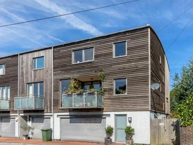 House for sale in Cliffe, Lewes