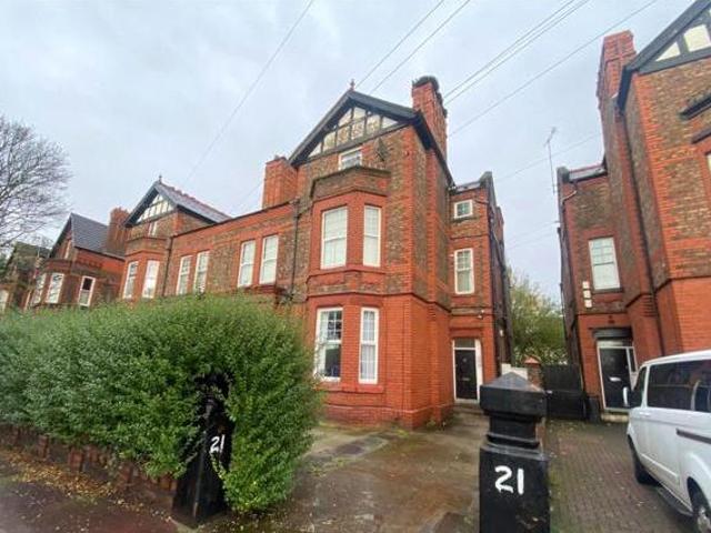 House for sale in Calderstones