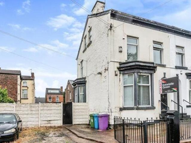 House for sale in Calderstones