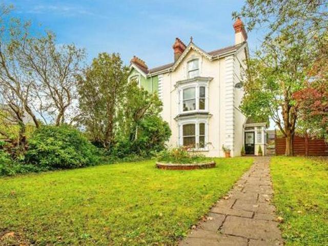 House for sale in Llanelli, Wales