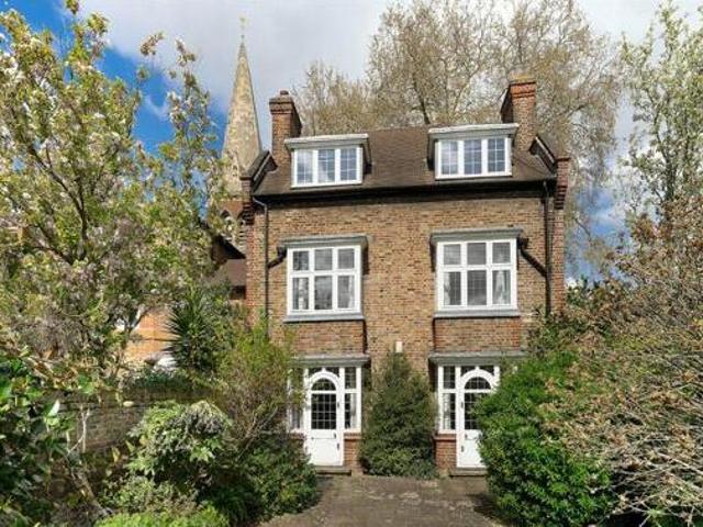 House for sale in Lyons, Greater London