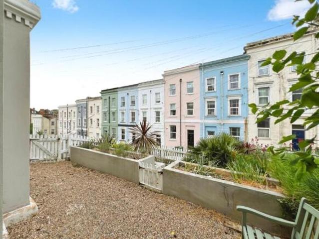 Farm for sale in Folkestone