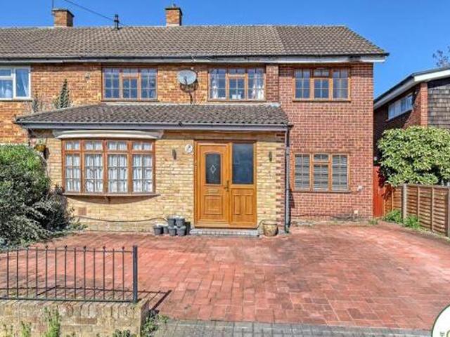 House for sale in Debden Green, Epping