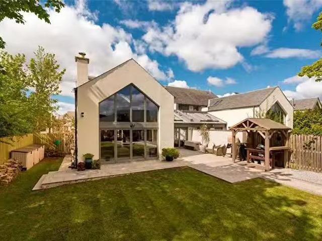 House for sale in Loanhead