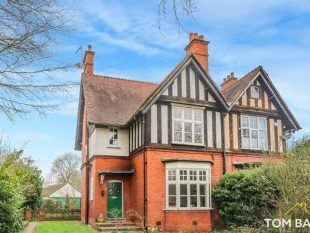 House for sale in Camp Hill, Warwickshire