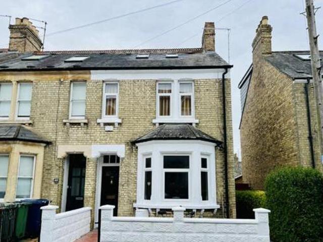 House for sale in The Slade, Oxfordshire