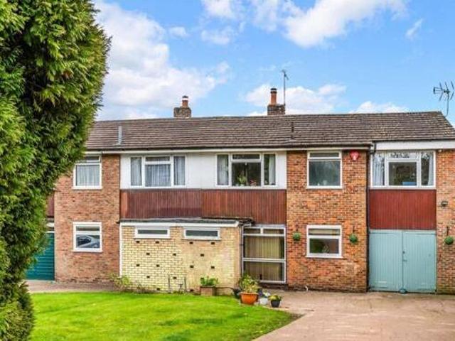 House for sale in Oxted, Hillview