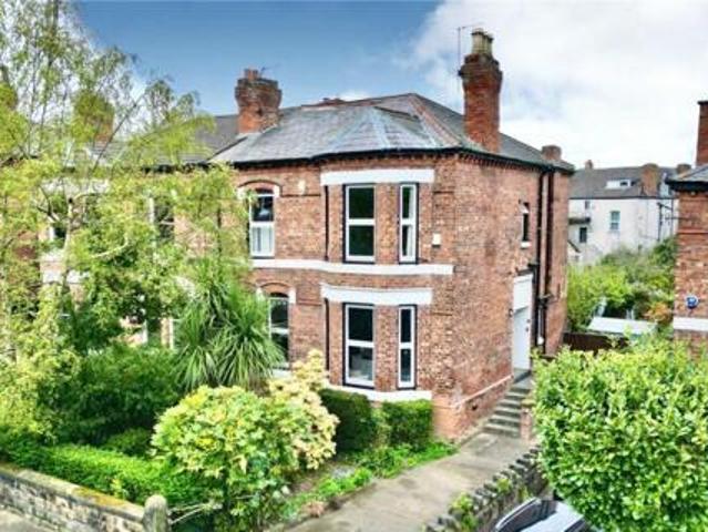 House for sale in Birkenhead, Liverpool City Region
