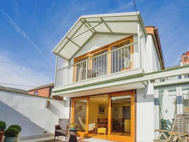House for sale in Higher Bartle, Lancashire