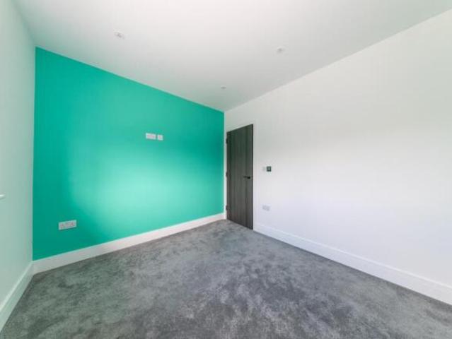 Farm for sale in Luton