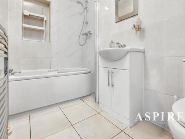 Farm for sale in Alton Barnes, Essex