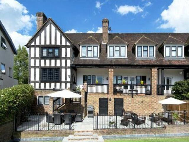House for sale in Sevenoaks, The Butts