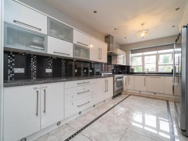 Farm for sale in Old Trafford, Trafford Park