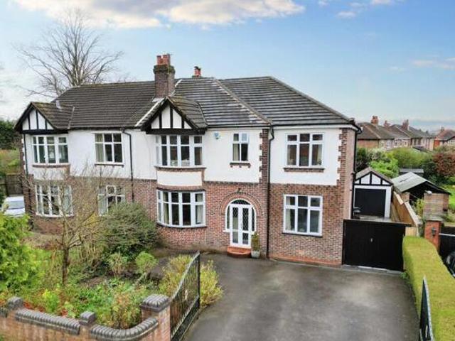 House for sale in Stockport, Greater Manchester