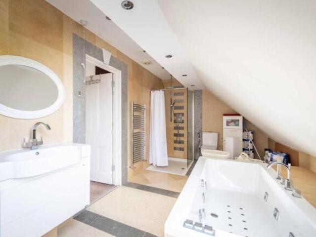 Farm for sale in Slough