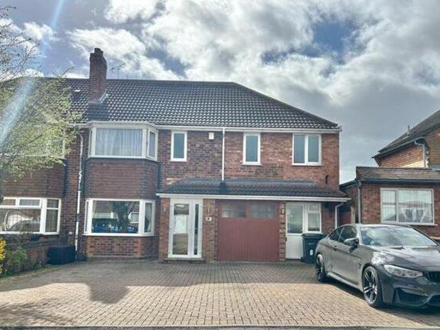 House for sale in Walmley, Sutton Coldfield