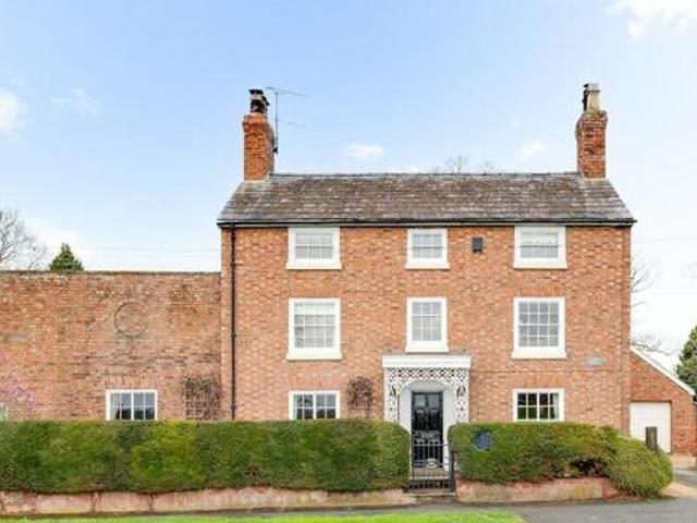House for sale in City of London, Greater London