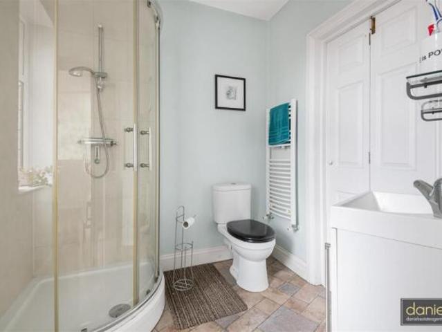 Farm for sale in Wembley, Greater London